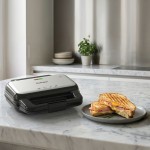 Rohnson R-2758 Τοστιέρα Μαύρη Με Αντικολλητικές πλάκες 900W