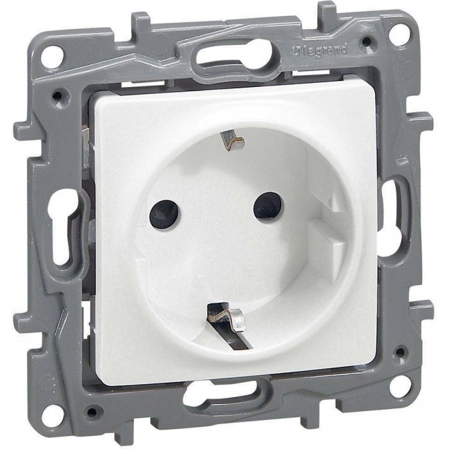 LEGRAND NILOE 764529 Λευκή Σούκο Με ασφάλεια παιδιών 16A 250V 